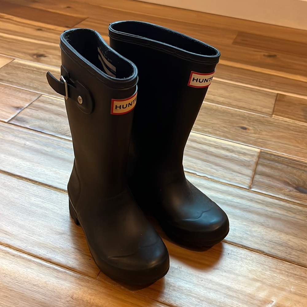 Black Hunter wellies / rain boots